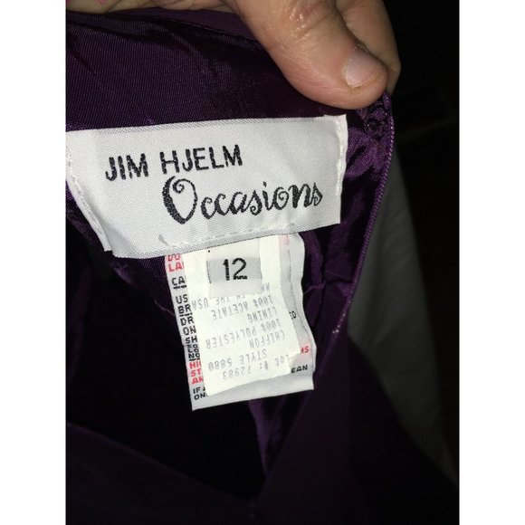 Jim Hjelm Occasions Deep Purple Slight Plunging V Neckline Prom Dress size tru 6 - Picture 7 of 13